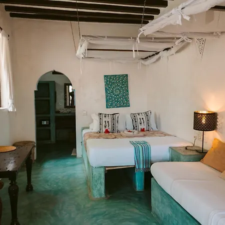 Banana House And Wellness Centre Hotel Lamu Exterior photo